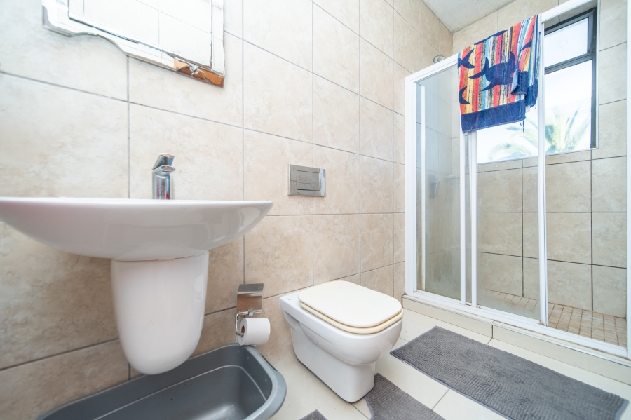2 Bedroom Property for Sale in Nahoon Beach Eastern Cape
